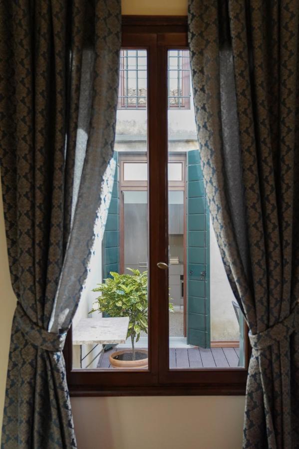 Ca' Longo Palace Damasco Venice Exterior photo